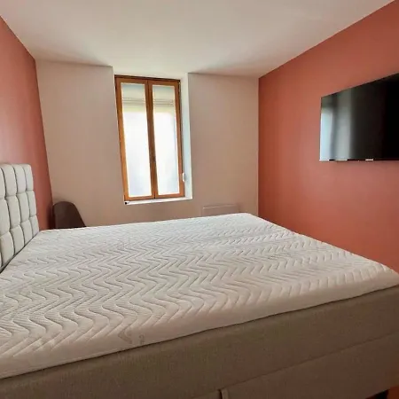 Holiday home Maison Aux Bois *