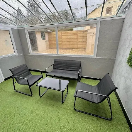 Maison Aux Bois * Vrigne-aux-Bois