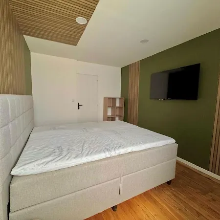 Maison Aux Bois Holiday home