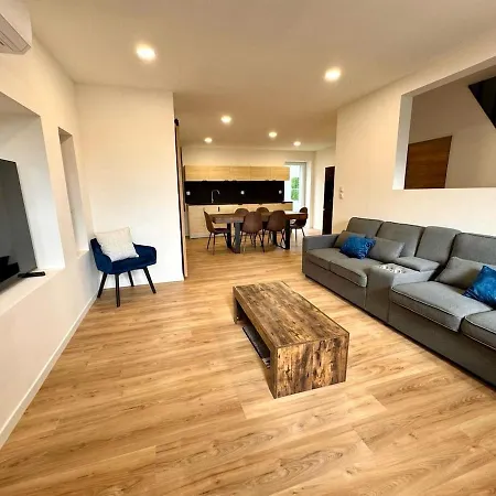 Holiday home Maison Aux Bois